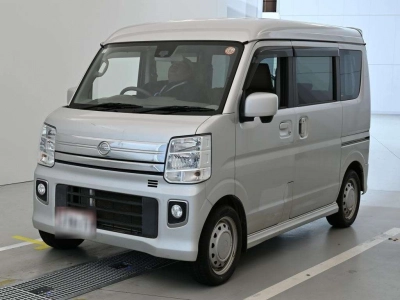NISSAN NV100 CLIPPER RIO