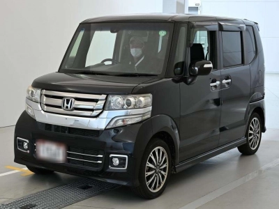 HONDA N BOX CUSTOM