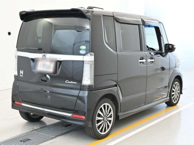 HONDA N BOX CUSTOM