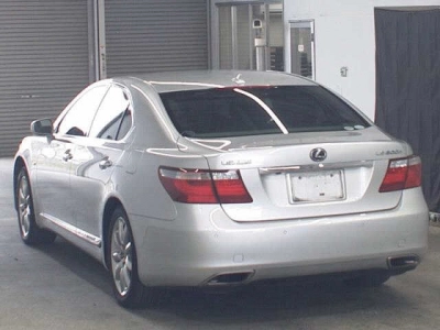 LEXUS LS