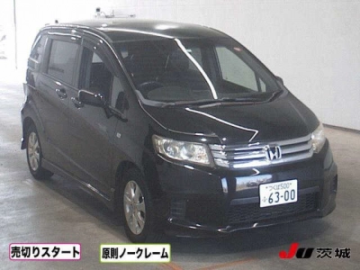 HONDA FREED SPIKE