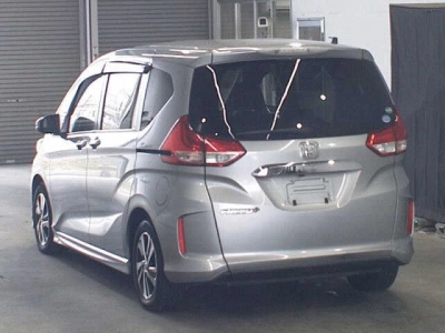 HONDA FREED+