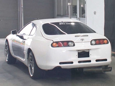 TOYOTA SUPRA