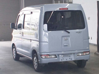 DAIHATSU HIJET VAN