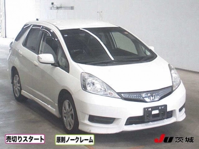 HONDA FIT SHUTTLE