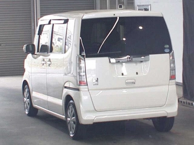 HONDA N BOX
