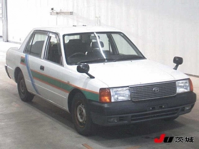 TOYOTA CROWN COMFORT