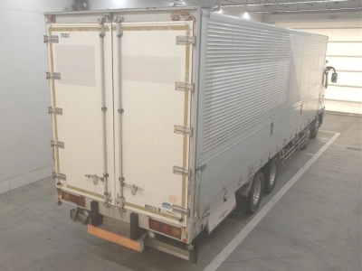 MITSUBISHI FUSO