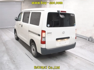 MAZDA BONGO VAN