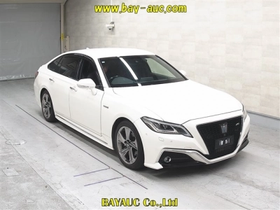 TOYOTA CROWN HYBRID