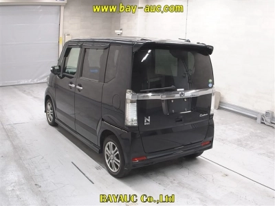 HONDA N BOX CUSTOM