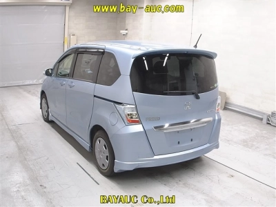 HONDA FREED HYBRID