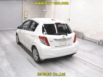 TOYOTA VITZ