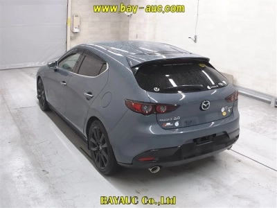 MAZDA MAZDA3 FASTBACK