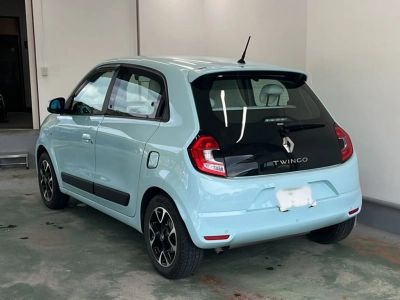 RENAULT TWINGO