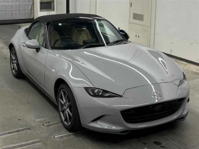 MAZDA ROADSTER