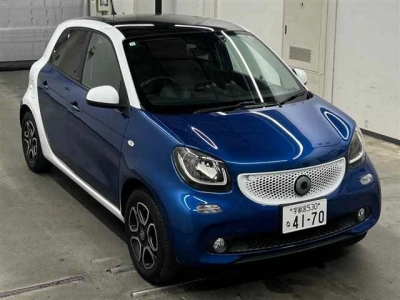 SMART FOURFOUR