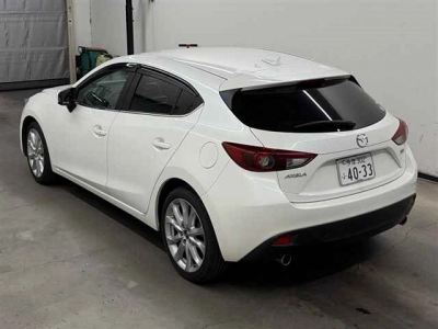 MAZDA AXELA SPORT