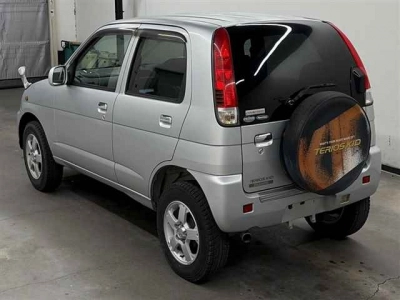 DAIHATSU TERIOS KID