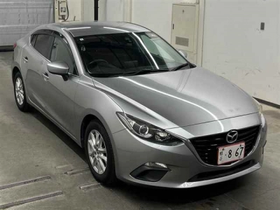 MAZDA AXELA HYBRID