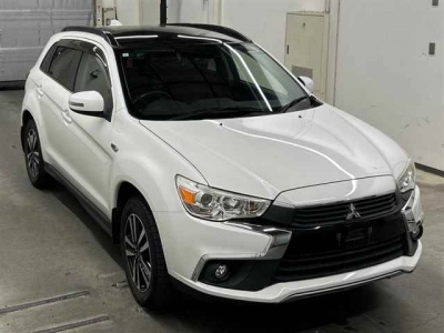 MITSUBISHI RVR