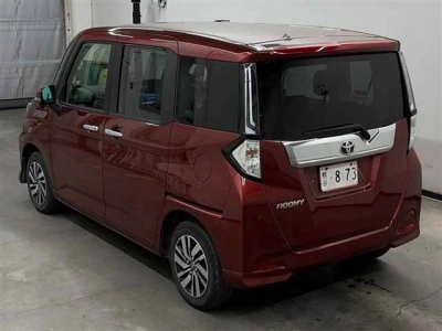 TOYOTA TANK