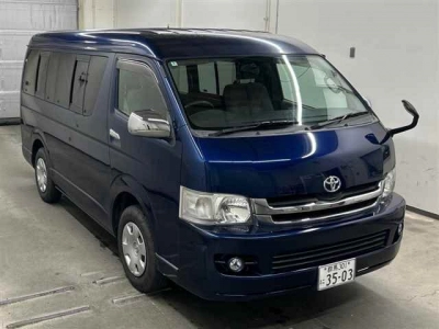 TOYOTA HIACE WAGON
