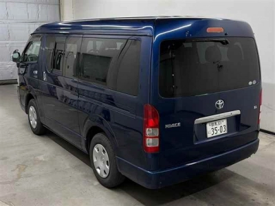 TOYOTA HIACE WAGON