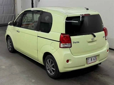 TOYOTA PORTE