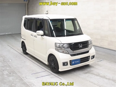 HONDA N BOX CUSTOM
