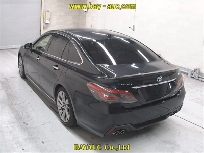 TOYOTA CROWN HYBRID