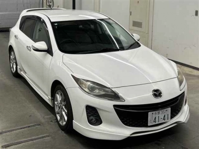 MAZDA AXELA SPORT