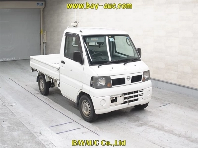 NISSAN CLIPPER TRUCK