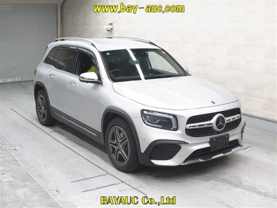 MERCEDES BENZ GLB