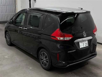 HONDA FREED+