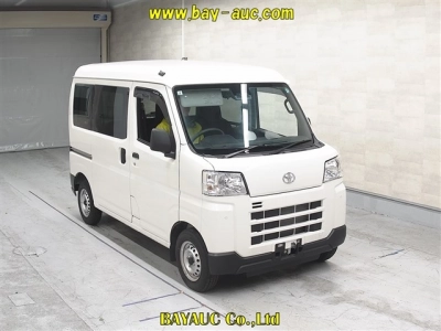 TOYOTA PIXIS VAN