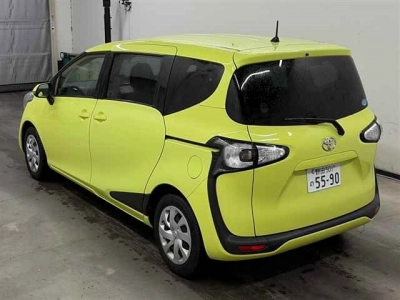 TOYOTA SIENTA