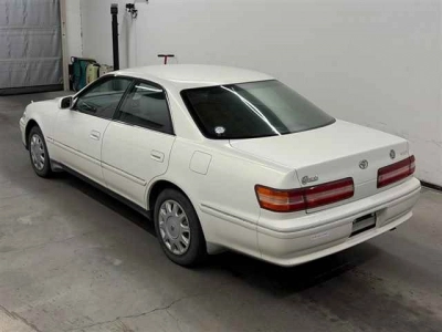 TOYOTA MARK II