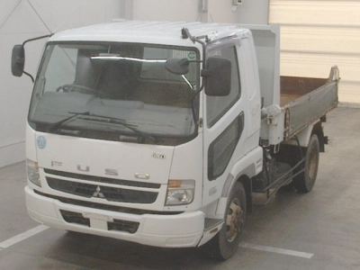 MITSUBISHI FUSO FIGHTER