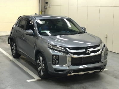 MITSUBISHI RVR