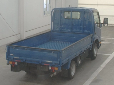 TOYOTA DYNA
