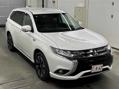 MITSUBISHI OUTLANDER PHEV