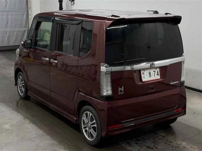 HONDA N BOX CUSTOM