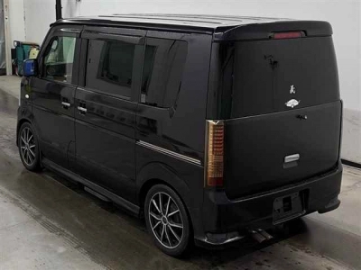 NISSAN NV100 CLIPPER RIO