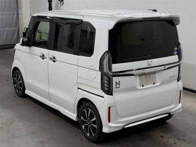 HONDA N BOX CUSTOM
