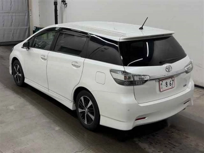 TOYOTA WISH