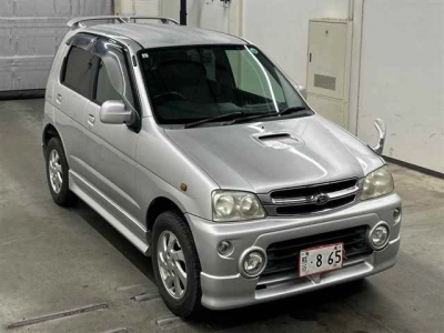 DAIHATSU TERIOS KID