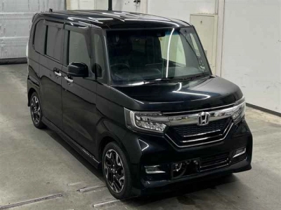 HONDA N BOX CUSTOM