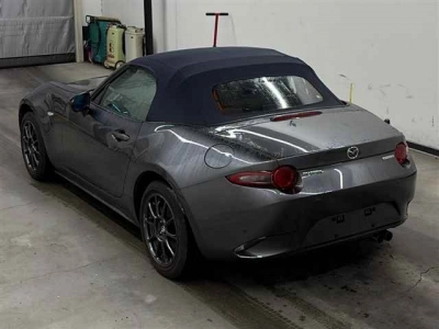 MAZDA ROADSTER