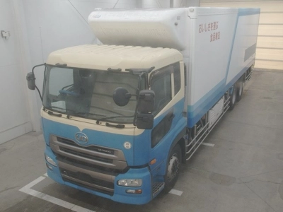 NISSAN UD
